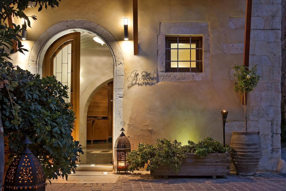 Ionas Boutique Hotel Ханья Экстерьер фото