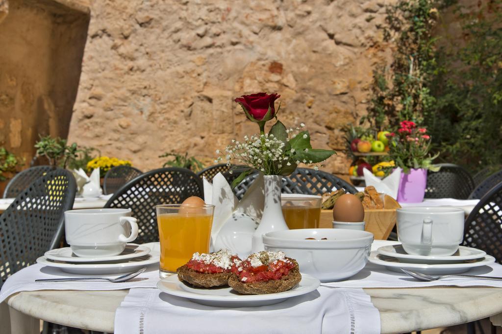 Ionas Boutique Hotel Ханья Экстерьер фото